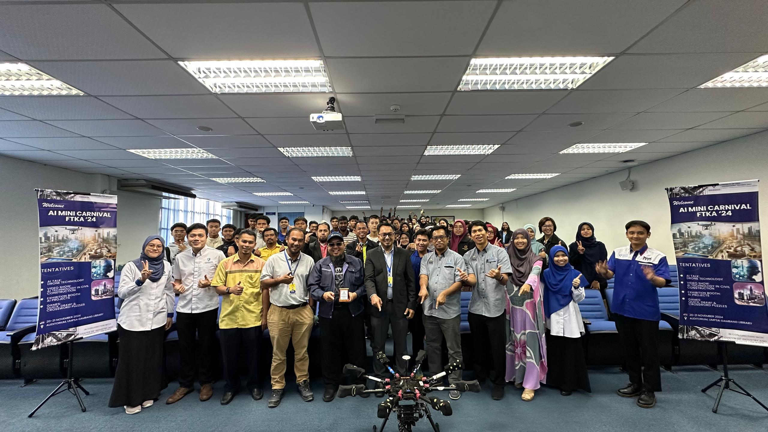 AI Mini Carnival FTKA 2024, an exciting event as part of AI Week, organized by Faculty of Civil Engineering Technology, Universiti Malaysia Pahang Al-Sultan Abdullah and was held on 21st November 2024 @ UMPSA Gambang! Thank you to all participants!